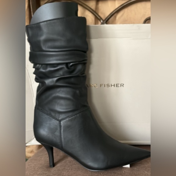 NIB women’s 9 1/2M black leather midcalf heeled business casual slouchy boots - Picture 4 of 11